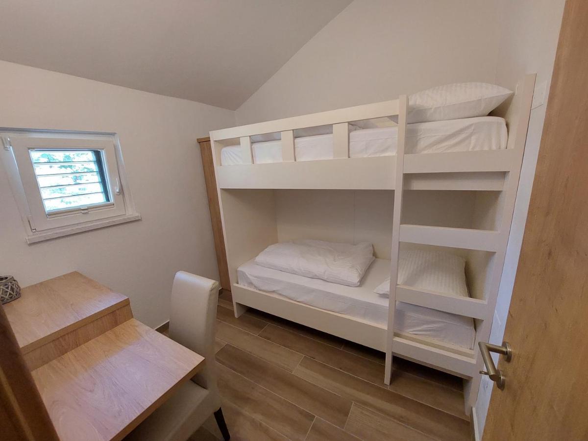 Hotel Gostilna In Pizzeria Pri Brajdi Komen Zewnętrze zdjęcie